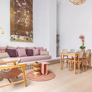 Apartment Pop Art Historia De Conde Negro Con Patio Privado, Seville